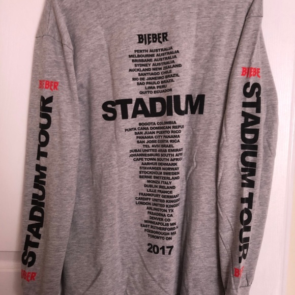 Justin Bieber Stadium sweatshirt - Picture 2 of 2